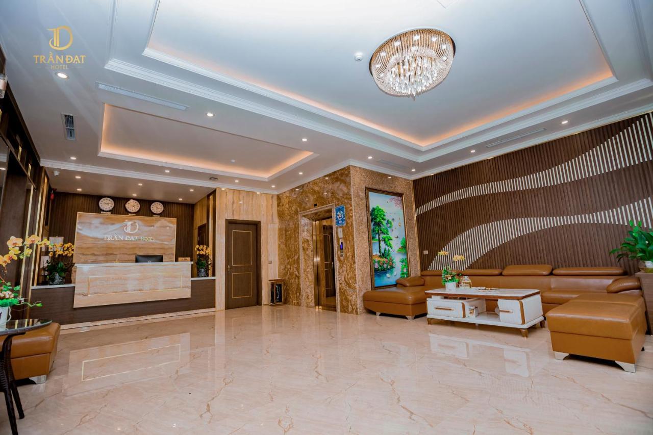 Tran Dat Hotel Ha Long Exterior photo
